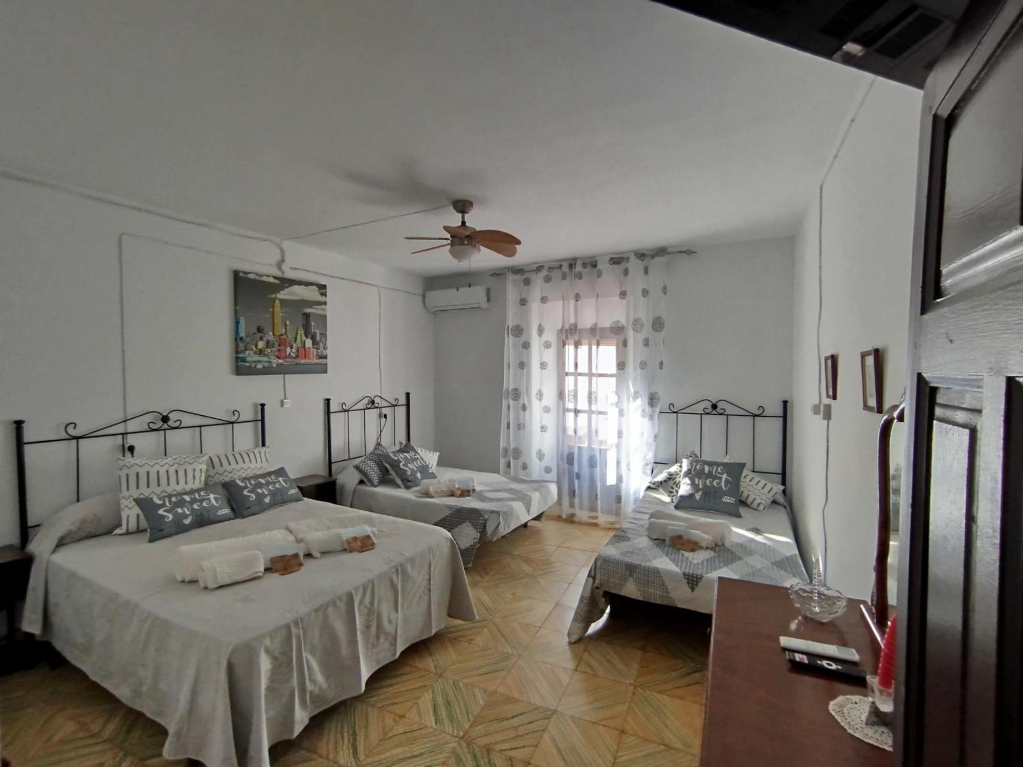 Villa Robles Santisteban del Puerto Екстериор снимка