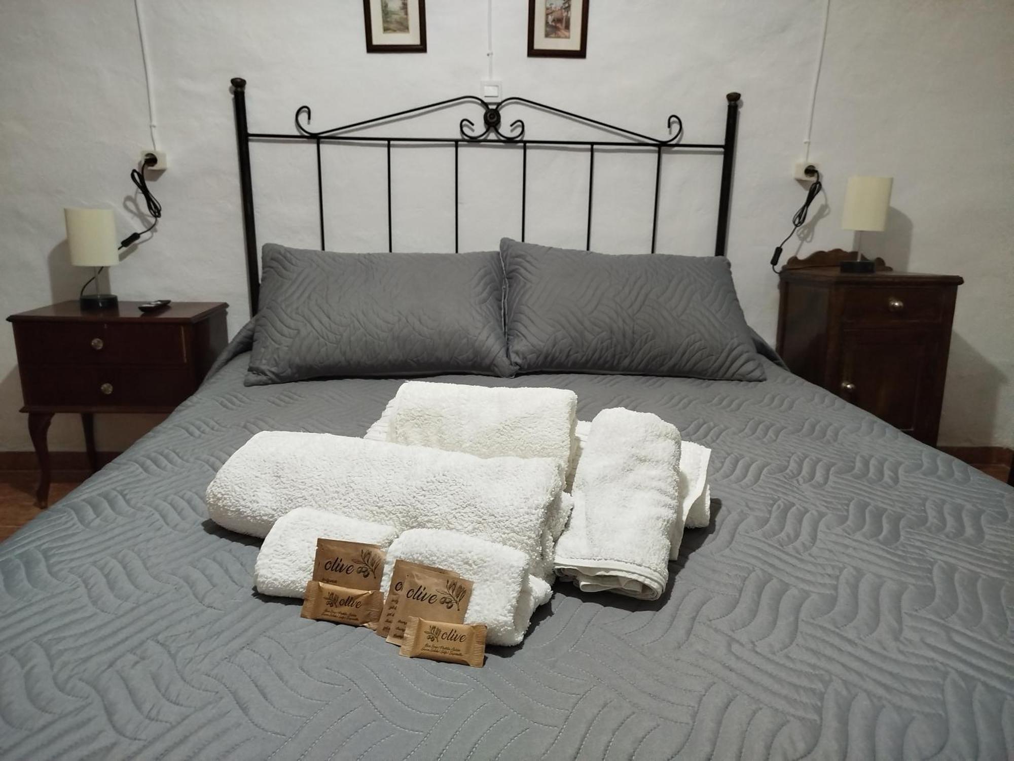 Villa Robles Santisteban del Puerto Екстериор снимка